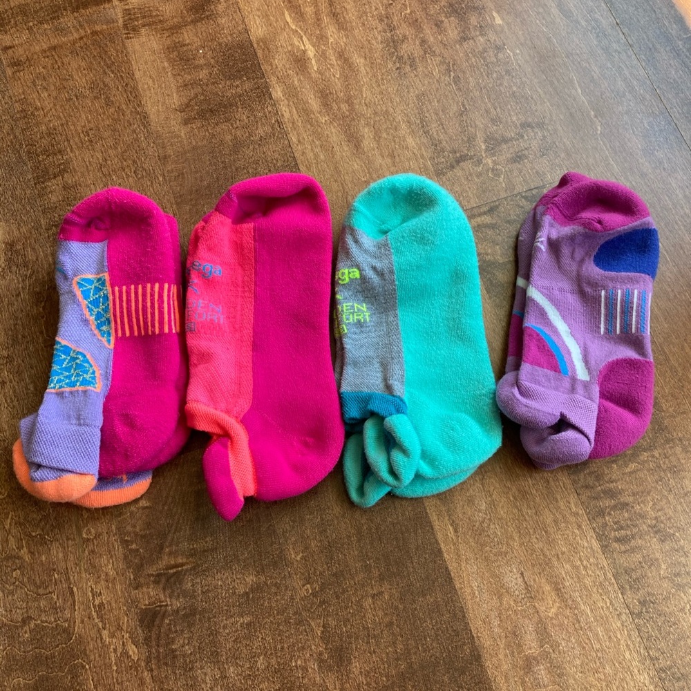 Balega women’s running socks